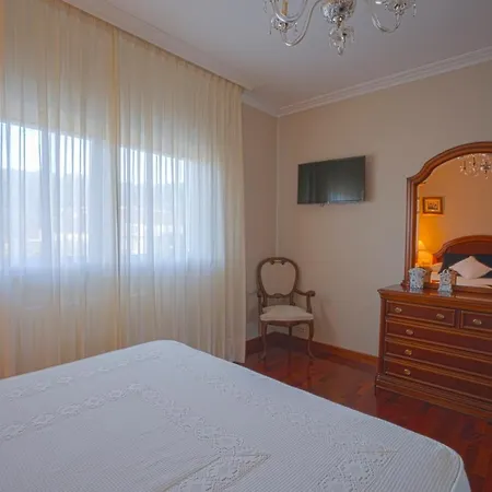 A Casa Da Tia Babel O Casal