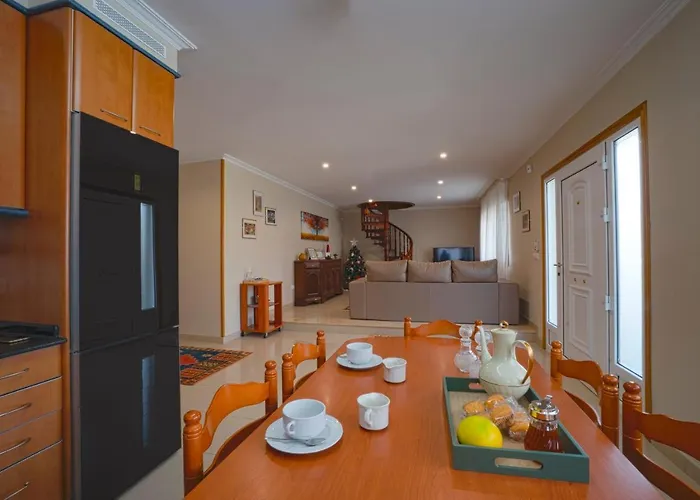 A Casa Da Tia Babel * O Casal