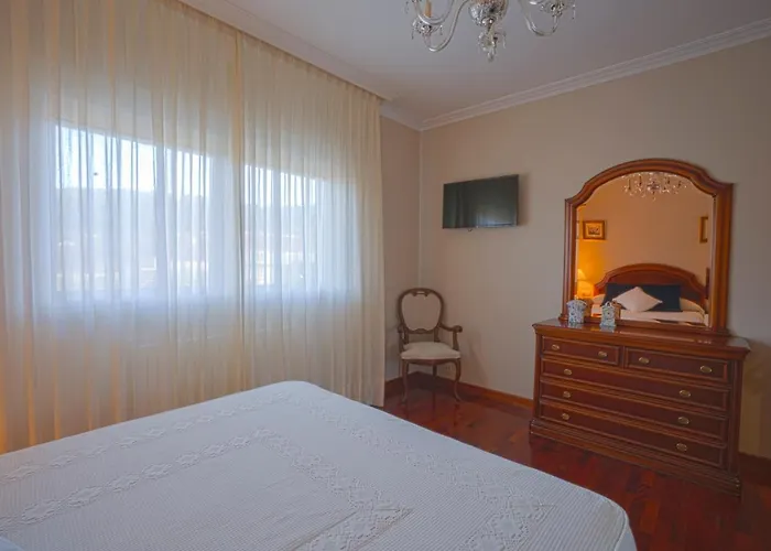 A Casa Da Tia Babel O Casal